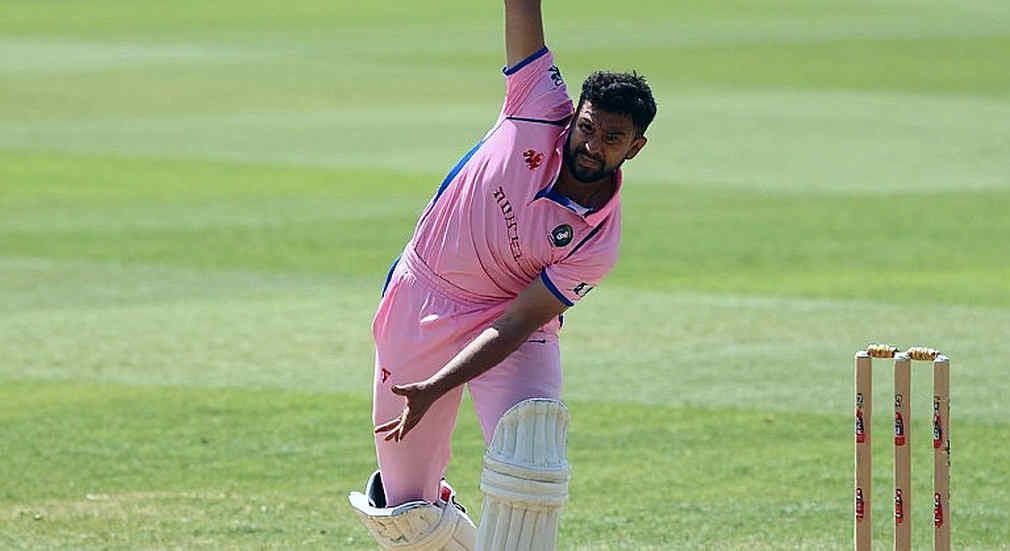 নীরব ঘরের টেম্পো: মাঝের ওভারের ডট বল আর বাংলাদেশ ক্রিকেটের অদৃশ্য হিসাব